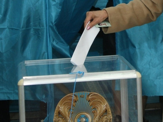 Qazaxıstan xalqı yeni prezidentini seçir