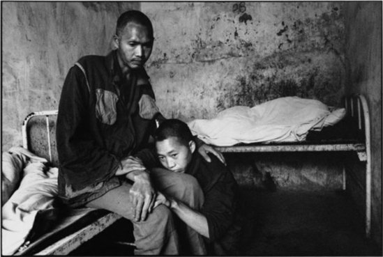 Ruhi xəstəxanada həyat belədir... - FOTOLAR