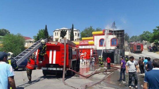 Son dəqiqə! - Bakının məşhur prospektində güclü yanğın - Ölən və yaralananlar... - FOTOLAR