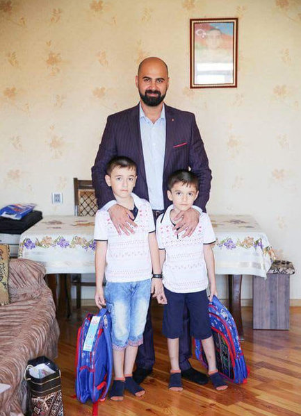 "Onların heç biri Aminə atasını əvəz etməyəcək" - Aprel şəhidlərimizin övladları məktəbə gedir - FOTO