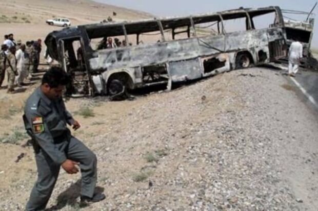 Əfqanıstanda avtobus yandı: 20-dən çox sərnişin öldü
