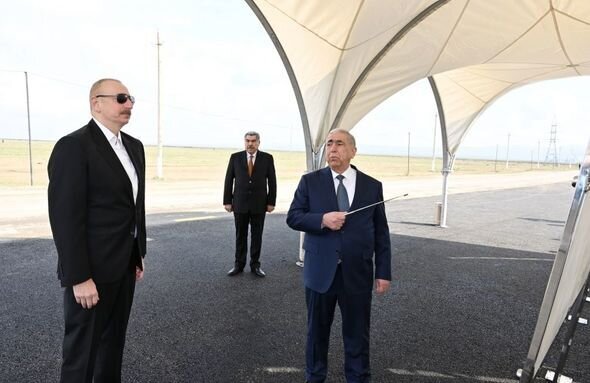 Prezident İlham Əliyev Hacıqabul rayonunda avtomobil yolunun açılışında iştirak edib - FOTO