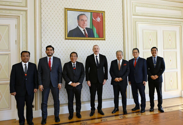 İlham Əliyev Malayziyanın Parlament Senatının prezidentini qəbul edib - YENİLƏNİB + FOTO