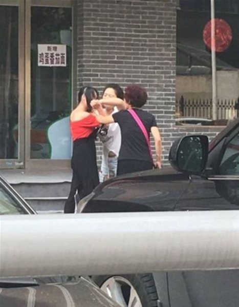 Xəyanətə uğrayan qadın intiqamını GÖRÜN NECƏ ALDI - FOTOLAR