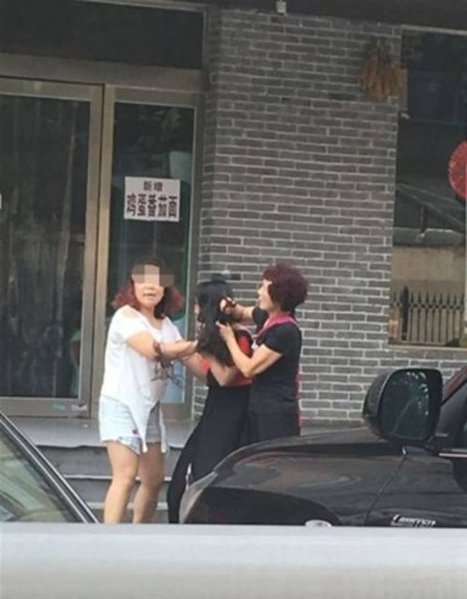 Xəyanətə uğrayan qadın intiqamını GÖRÜN NECƏ ALDI - FOTOLAR