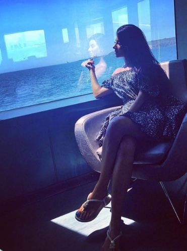 45 yaşlı kişi ilə sevgili olan Aysel Əlizadənin FOTOLARI YAYILDI