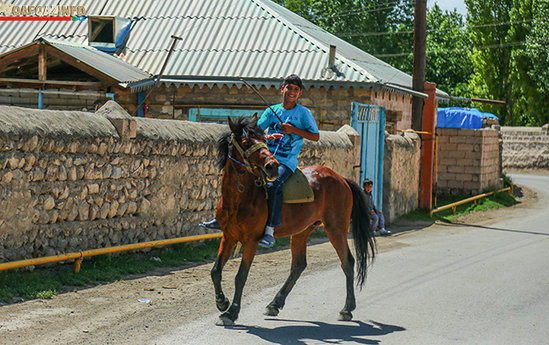 Naxçıvan velosipedə keçir - FOTOSESSİYA Naxçıvan velosipedə keçir - FOTOSESSİYA