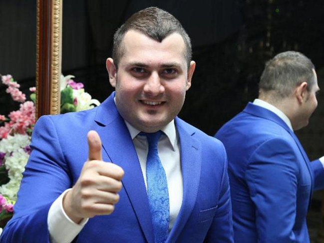 Azərbaycanlı müğənni millətimizi YIXIB SÜRÜDÜ : "Ərəblər yox, siz ..." -