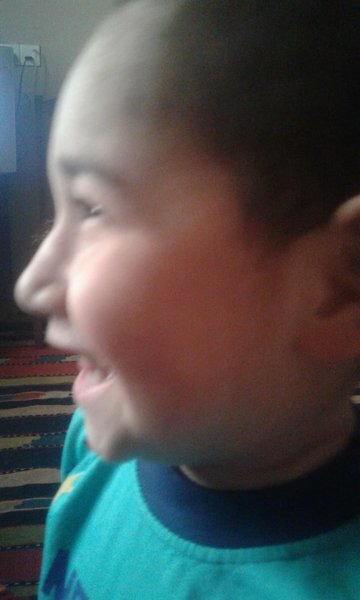 Dayə uşağı döydü, saçından tutub sürüdü - BAKIDA RƏZİL OLAY