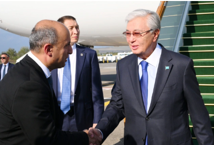 Qazaxıstan Prezidenti Kasım-Jomart Tokayev Azərbaycana səfərə gəlib