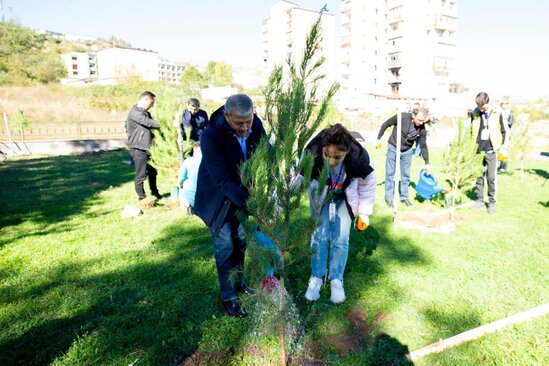 Şəhid övladları Şuşada ağac əkdilər - FOTO