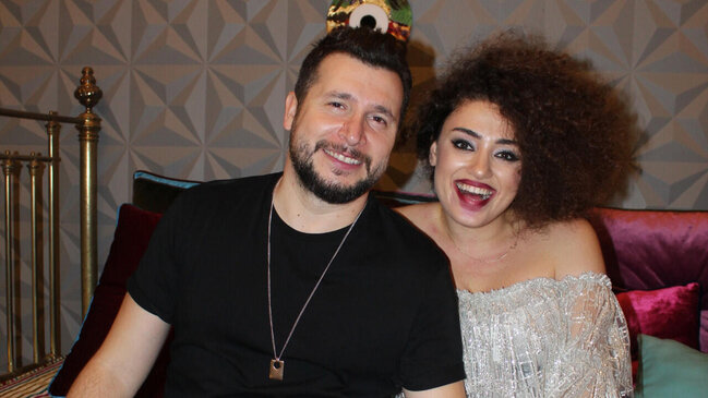 Tatlısesin qızı ərindən boşanır?