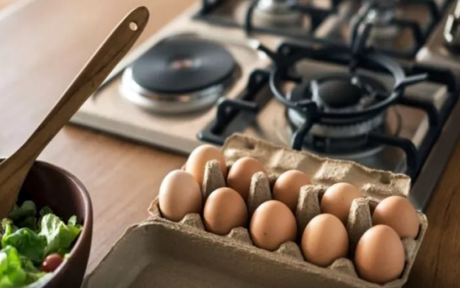 Yumurtaları karton qabdan çıxarmayın