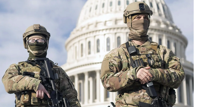 Tramp İllinoysun Milli Qvardiya hərbçilərini federal nəzarət altına keçirmək istəyir