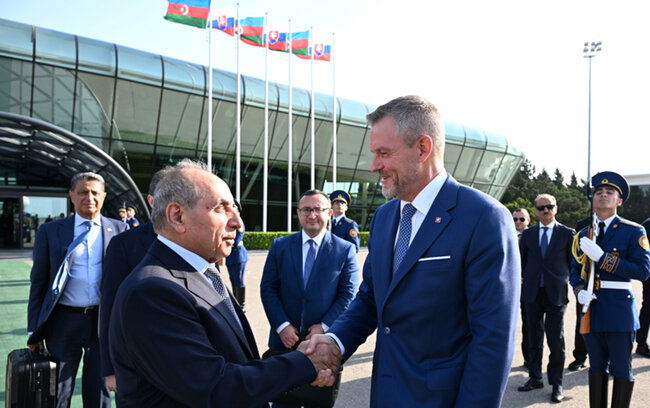 Slovakiya Prezidentinin səfəri başa çatdı - Fotolar