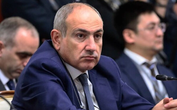 Nikol Paşinyan: "Bizə yeni konstitusiya lazımdır"