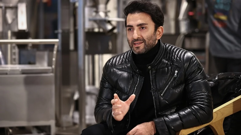 Azərbaycanlı aktrisa iş adamı ilə sevgilidir (FOTO)