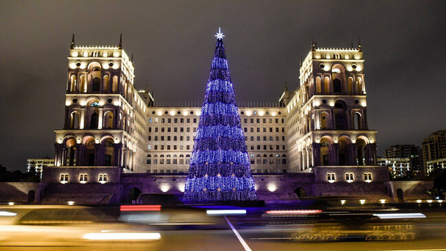 Yeni İldə neçə gün iş olmayacaq? - Nazirlər Kabinetindən açıqlama
