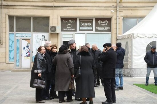 Tehrandakı səfirliyə terror hücumu nəticəsində həlak olan Orxan Əsgərovun yas mərasimi davam edir - FOTO