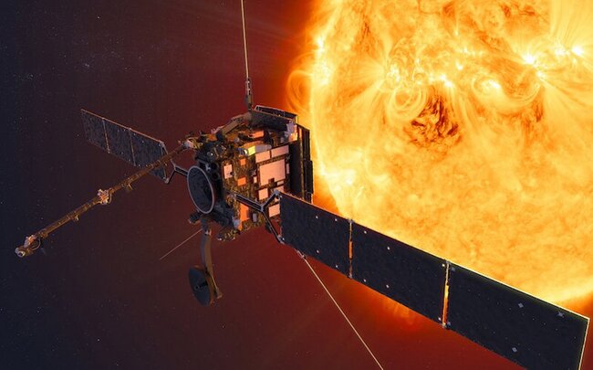 Günəşin cənub qütbü ilk dəfə görüntüləndi