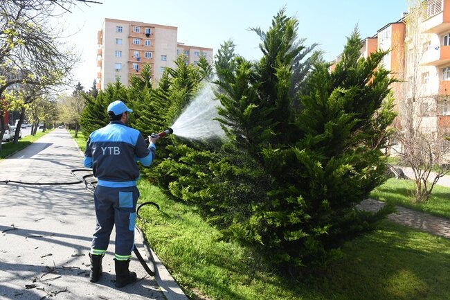 Bu gün paytaxtın 556 küçəsi yuyuldu - FOTO