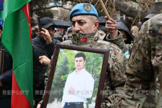 Şuşada şəhid olan əsgər İkinci Şəhidlər xiyabanında dəfn olunub