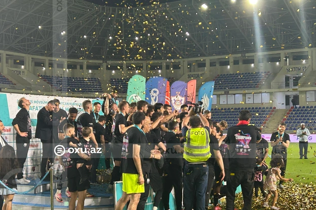 Azərbaycan Kubokunu qazanan "Sabah" klubu mükafatlandırıldı