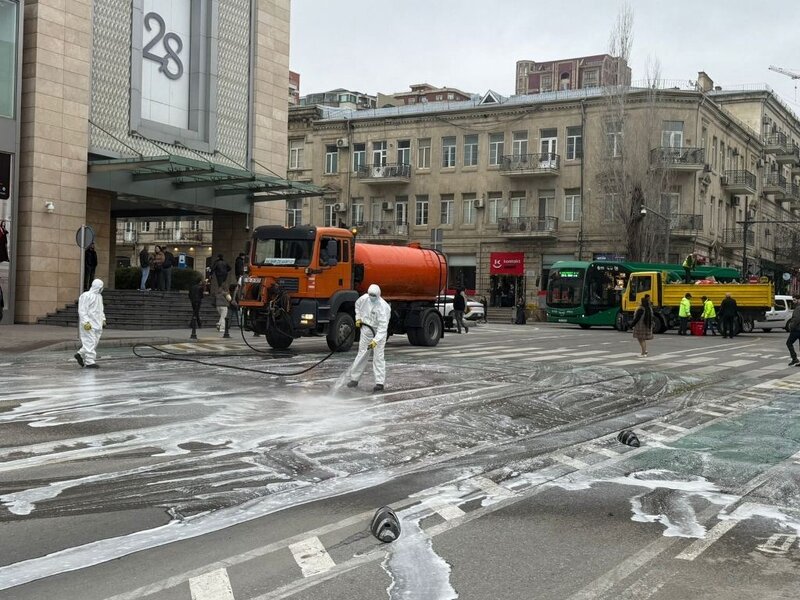 Bu gün paytaxtın 555 küçəsi yuyuldu