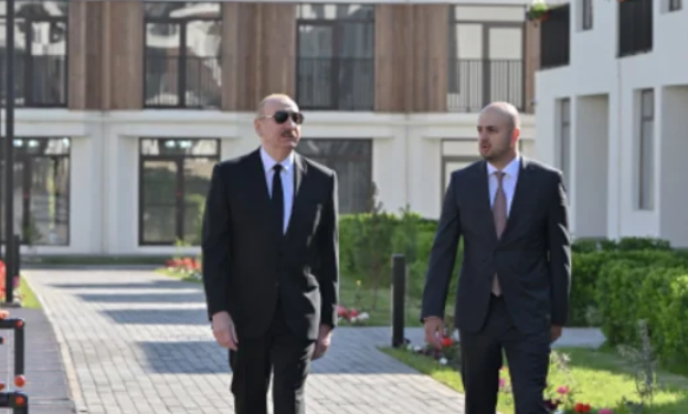 Prezident İlham Əliyev Zəngilan şəhərində inşa olunmuş ilk yaşayış kompleksinin açılışında iştirak edib - FOTO - VİDEO