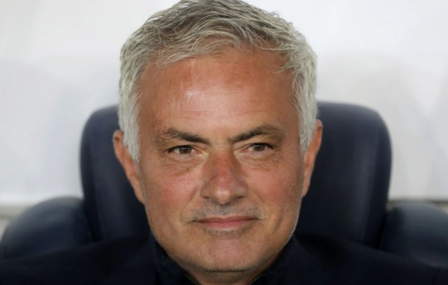 Mourinyonun adı İngiltərə Premyer Liqası klubu ilə çəkilir