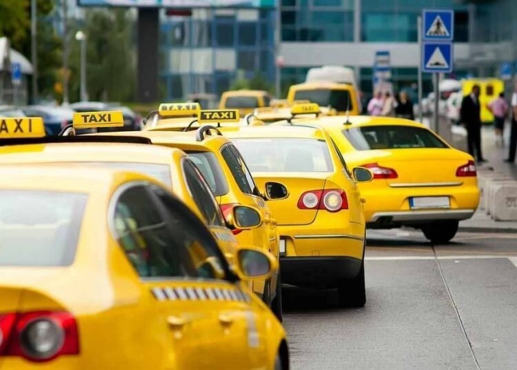 Taksilərin baha olması onlarıda NARAHAT EDİR - VİDEO