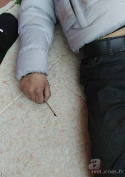 Tələbə özünü oğrudan qorumağa çalışarkən... - FOTO