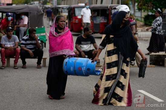 Bu ölkədə benzin tükənir - Xalq ayağa qalxdı - FOTO-VİDEO