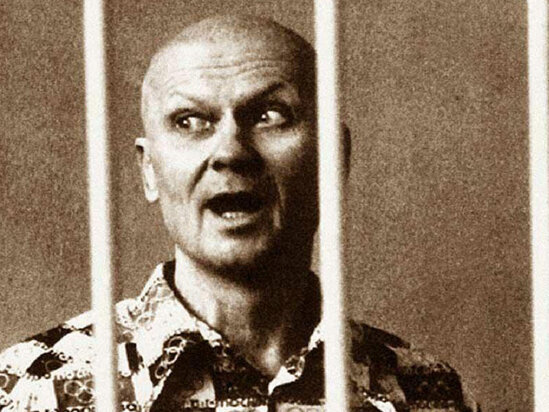 Dünyanın ən amansız 5 CANİSİ: Ədəbiyyat müəllimi, "əsrin adamı", "tanrı oyunu" quran həkim... - FOTO