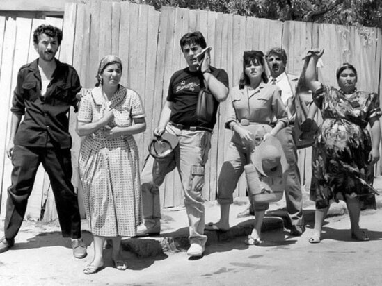 "Bəxt üzüyü" filminin sponsoru borc içində batır: Dövlət şirkətini məhkəməyə verdi