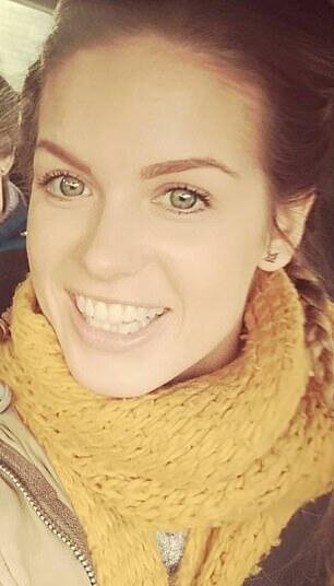 23 yaşlı müəllimənin davranışı valideynləri ayağa qaldırdı - FOTOlar