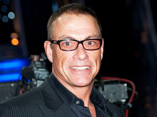 Van Damma bu ölkənin diplomatik pasportu verildi