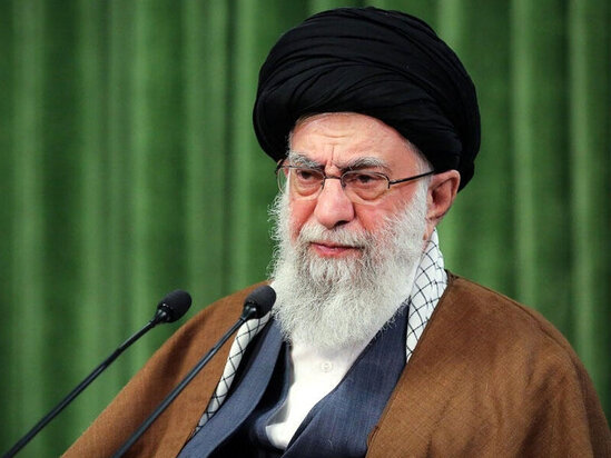 Xameneyi İranda sosial mediaya qarşı sərt tədbirlər görülməsini tələb etdi