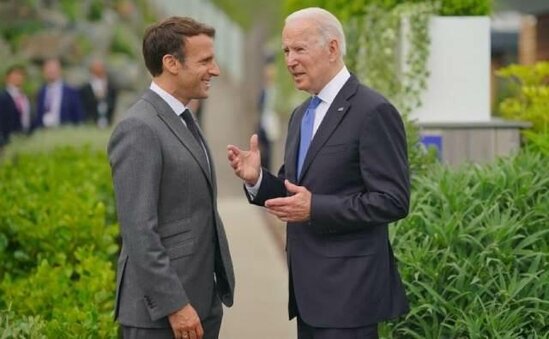 Makrondan Baydenə: Müharibəni qızışdırmaq…