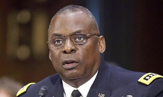 Pentaqon rəhbəri sabah Ukraynaya gəlir