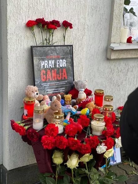 Estoniyada Gəncə terrorunun qurbanları anıldı - FOTO