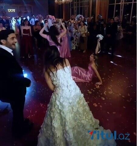 Bakıda DƏBDƏBƏLİ TOY: Qız ağzı üstə yıxıldı... - FOTOLAR