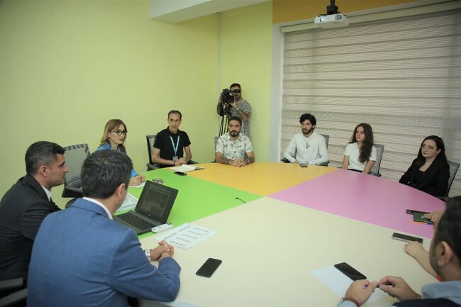 4 tələbə işə götürüldü, yeni təlimin vaxtı bilindi