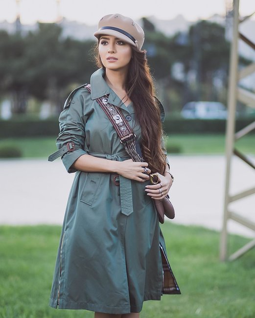 Kəmalə Piriyeva gözəlliyi ilə göz oxşadı - FOTOLAR