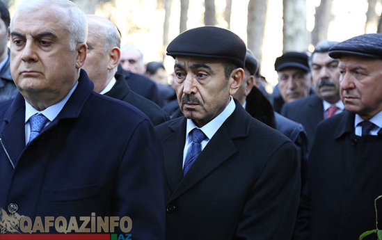 Cəlal Əliyev son mənzilə yola salındı - Fotolar- VİDEO