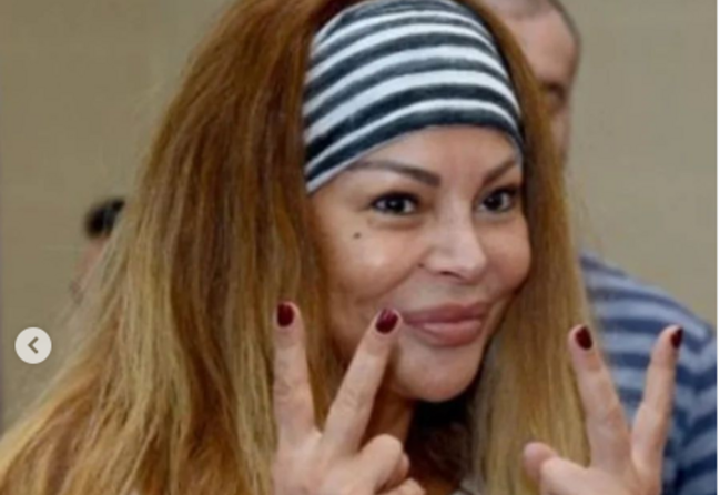 Bu da Aygün Kazımovanın DƏBDƏBƏLİ EVİ - VİDEO