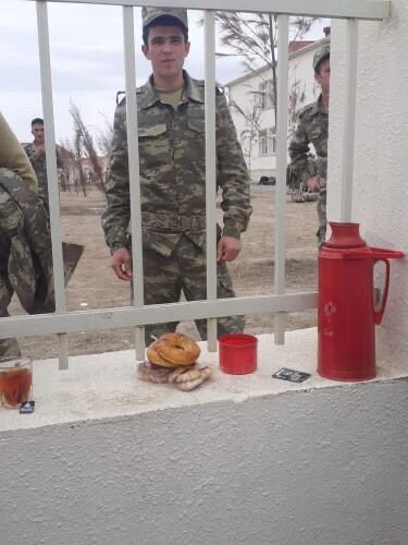 Anasız böyüyən şəhidimizin acı həyatı - FOTO-VİDEO