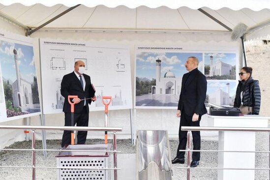 Suqovuşanda ikimərtəbəli yeni məscidin TƏMƏLİ QOYULDU