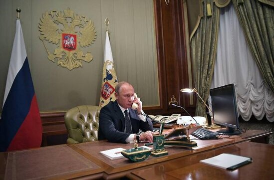 Putin Tokayevi Ukraynadakı gərginlik barədə məlumatlandırdı