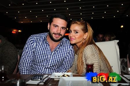 3-cü dəfə ayrılan Azəri qızı Günelin uğursuz SEVGİ HEKAYƏSİ